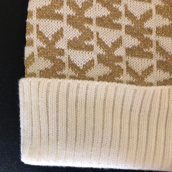 MAJOR MARK DOWN -  Michael KORS Beanie....One Size - Picture 2 of 4